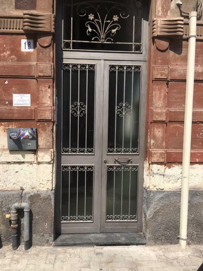 A Casa Del Reuccio Apartment Catania Exterior photo